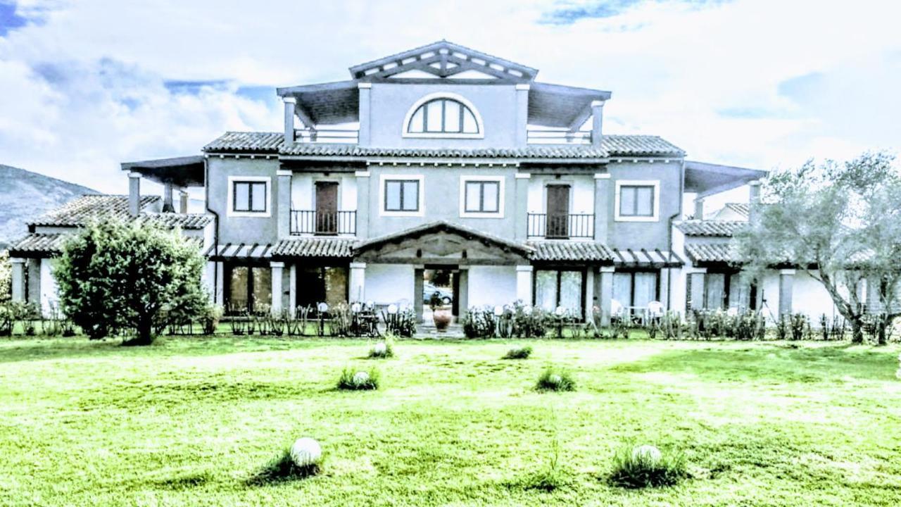Villa Raffaello Porto San Paolo  Exterior foto